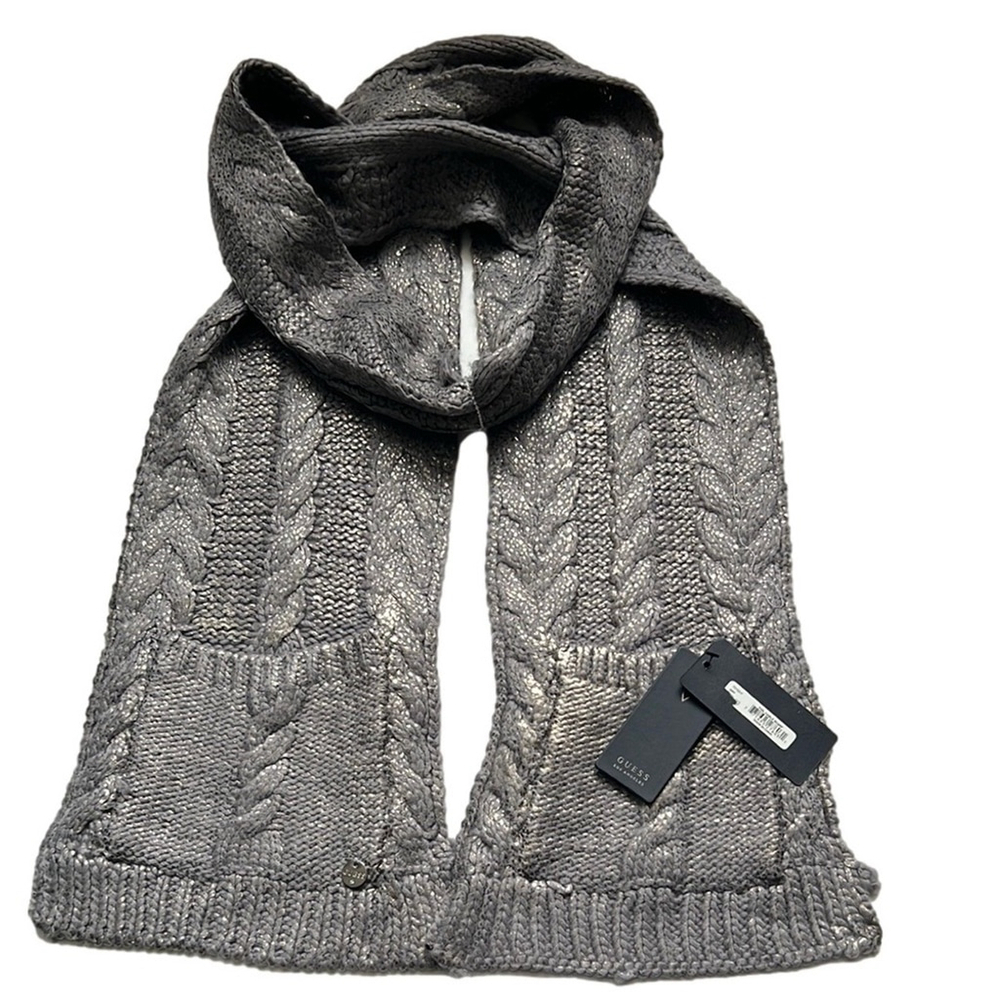 NWT Guess Foil Cable Scarf